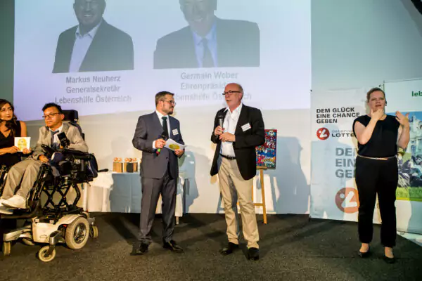 Bild von Markus Neuherz, Generalsekretär und Germain Weber, Ehrenpräsident der Lebenshilfe Österreich